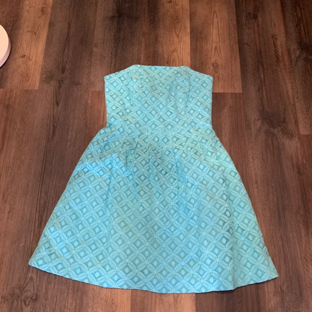 Lilly Pulitzer Caitlin strapless dress. Worn 2x - Picture 3 of 6